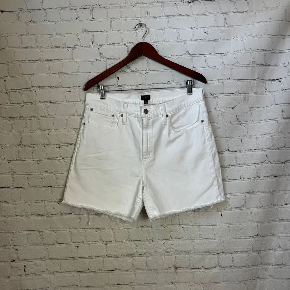 J. Crew women’s White Jean Shorts Size 31